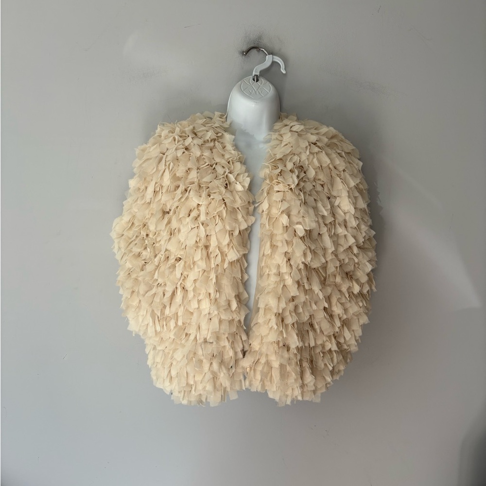 H&M Cream Ruffled Shrug Jacket - Picture 2 of 9